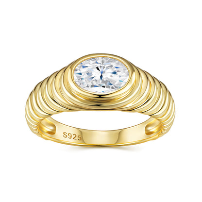 Élan Moissanite Ring
