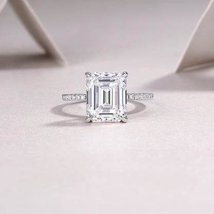 Valentina Moissanite  Ring
